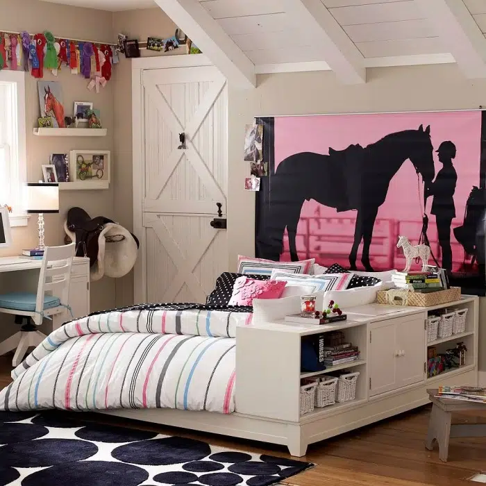 pokój dla nastolatka konie