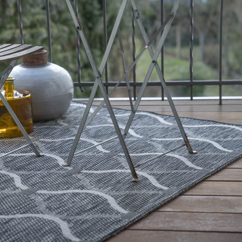 Jak wybrać dywan na balkon lub taras? 1