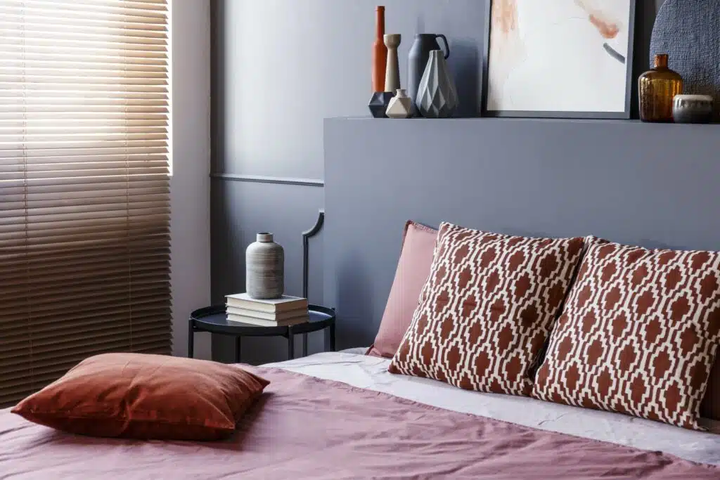 Aranżacja nowoczesnego wnętrza sypialni - projektowanie i dekoracje 3
