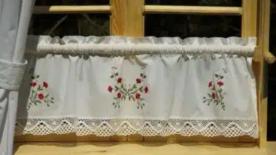 zazdrostki w oknie